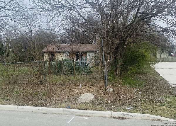 0.12 Acres of Improved Land for Sale in San Antonio, Texas