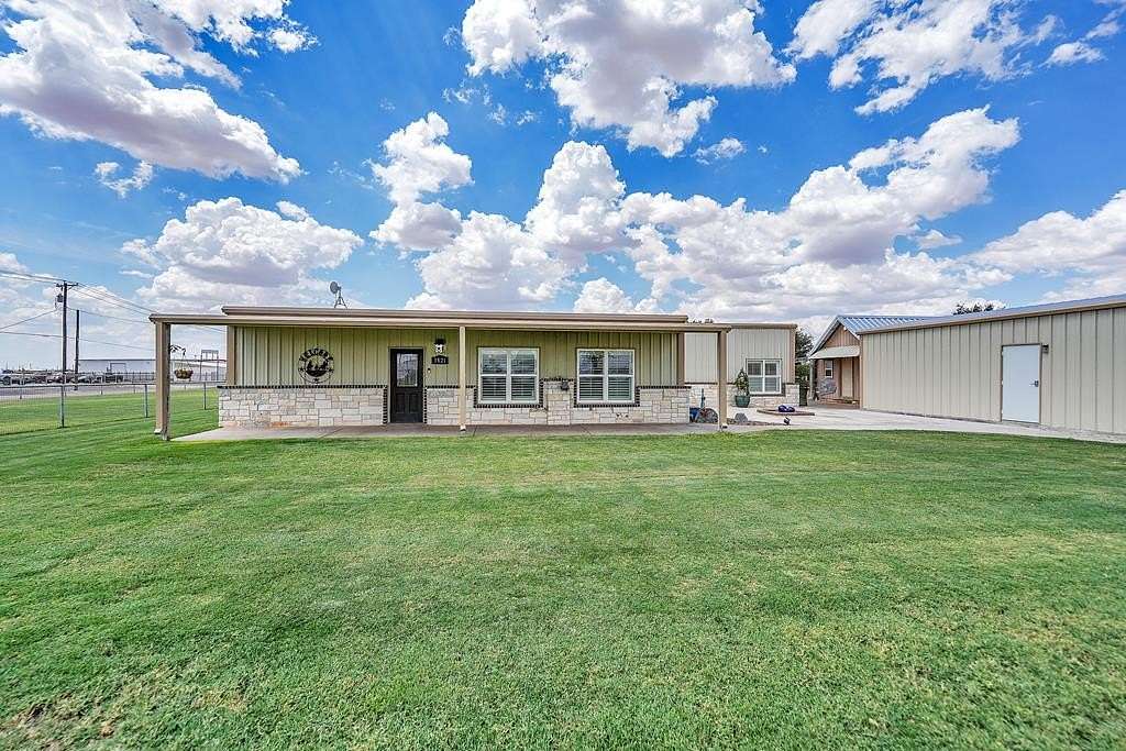 4 Acres of Residential Land with Home for Sale in Odessa, Texas