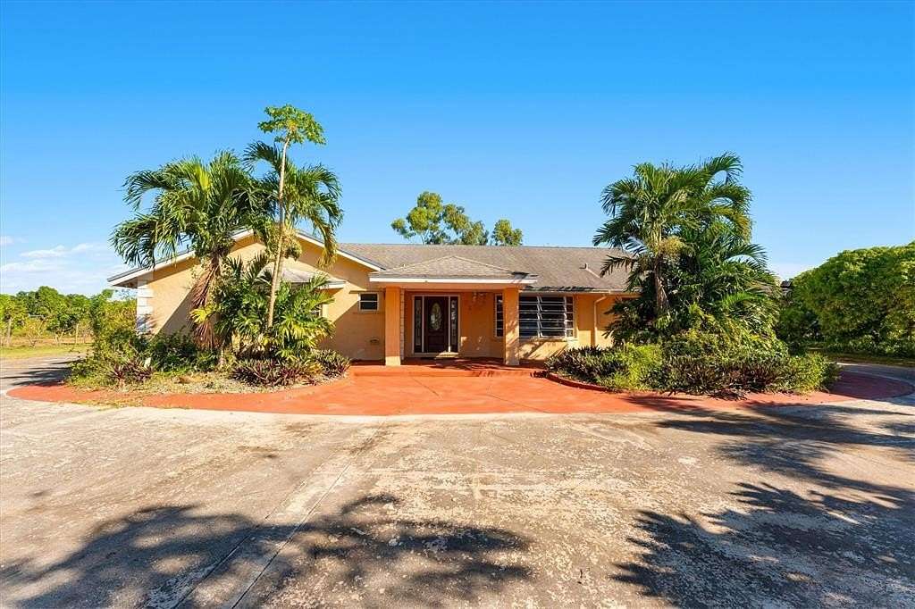 4.75 Acres of Residential Land with Home for Sale in Homestead, Florida