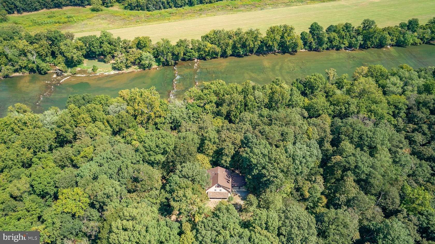 5.28 Acres of Residential Land with Home for Sale in Boyce, Virginia