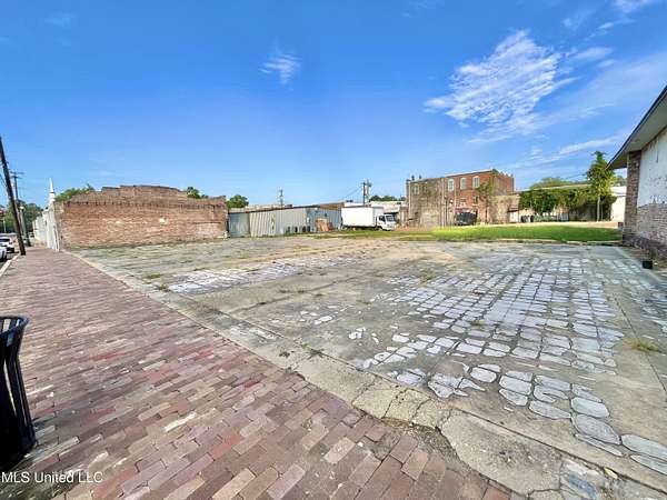 0.15 Acres of Commercial Land for Sale in Crystal Springs, Mississippi