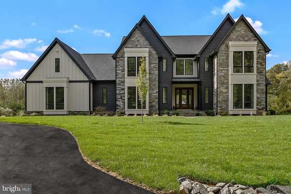 5 Acres of Land with Home for Sale in Clifton, Virginia