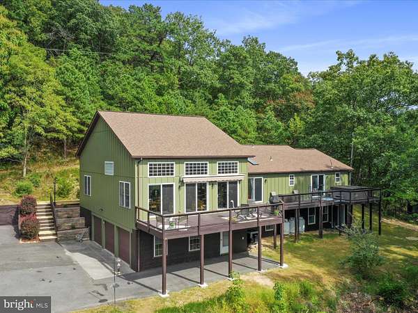 6 Acres of Residential Land with Home for Sale in Front Royal, Virginia