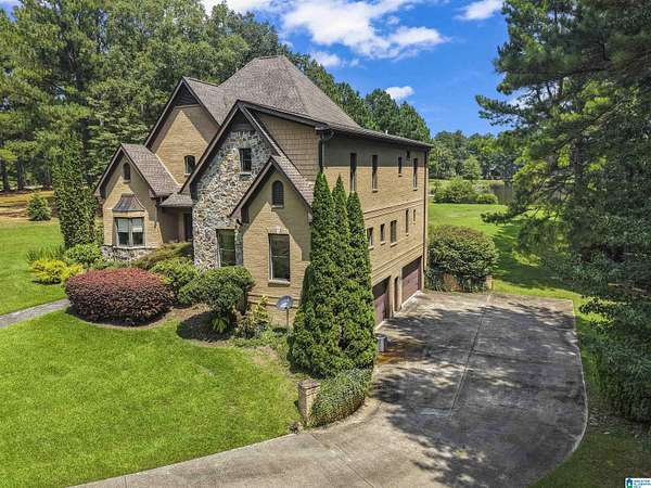 3.1 Acres of Residential Land with Home for Sale in Sterrett, Alabama