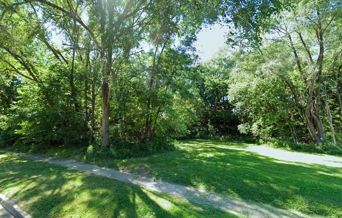 0.45 Acres of Residential Land for Sale in Sioux City, Iowa