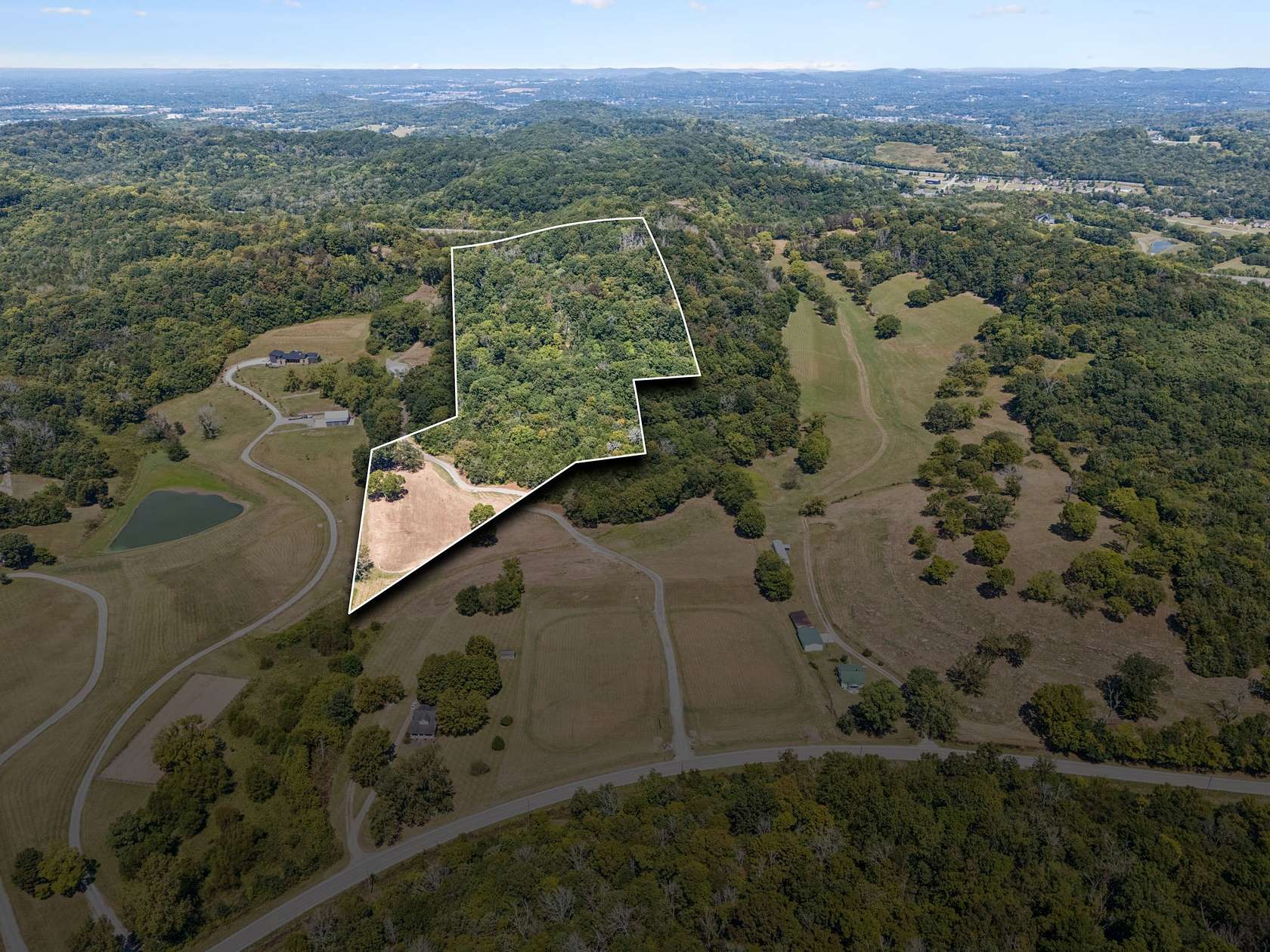 16.4 Acres of Land for Sale in Thompson's Station, Tennessee