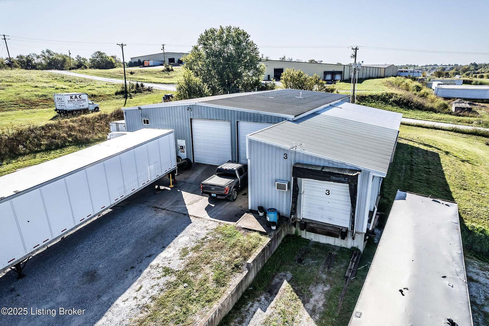 1.58 Acres of Improved Mixed-Use Land for Sale in Springfield, Kentucky