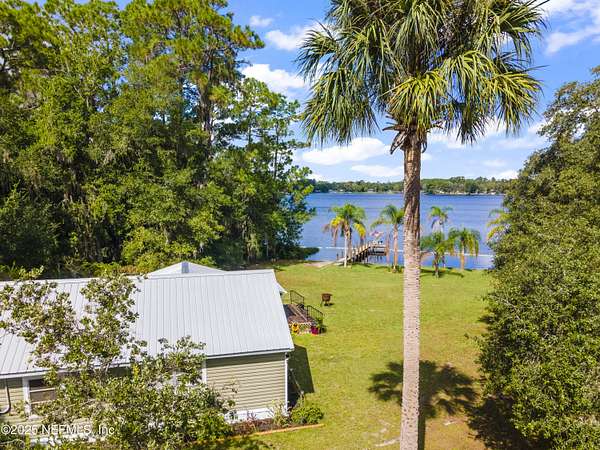 2.49 Acres of Residential Land with Home for Sale in Interlachen, Florida