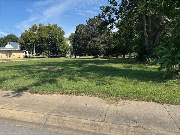 0.29 Acres of Commercial Land for Sale in Farmington, Arkansas