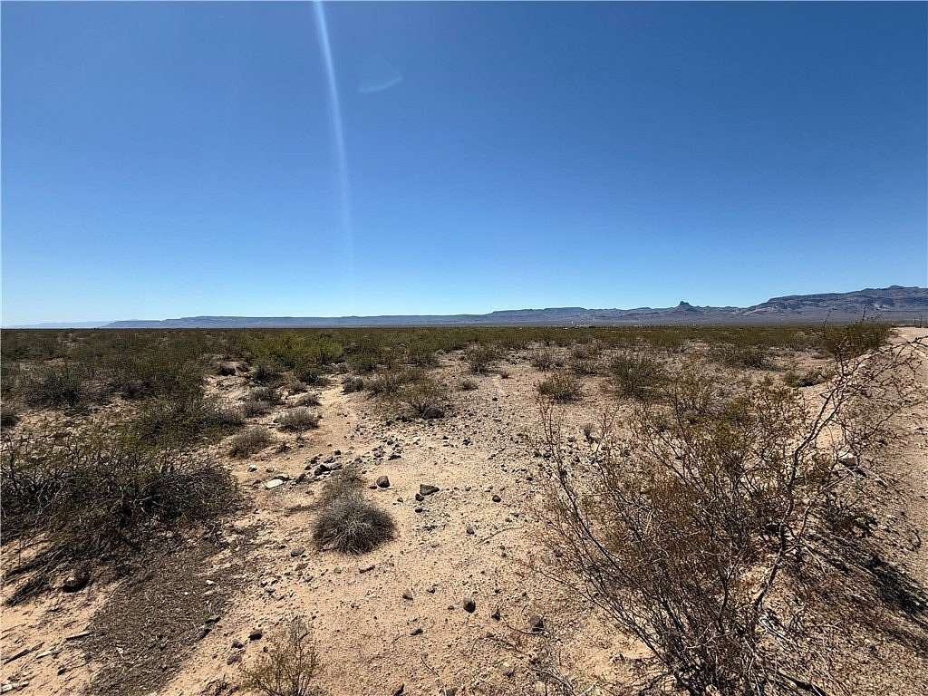 2.25 Acres of Land for Sale in Golden Valley, Arizona