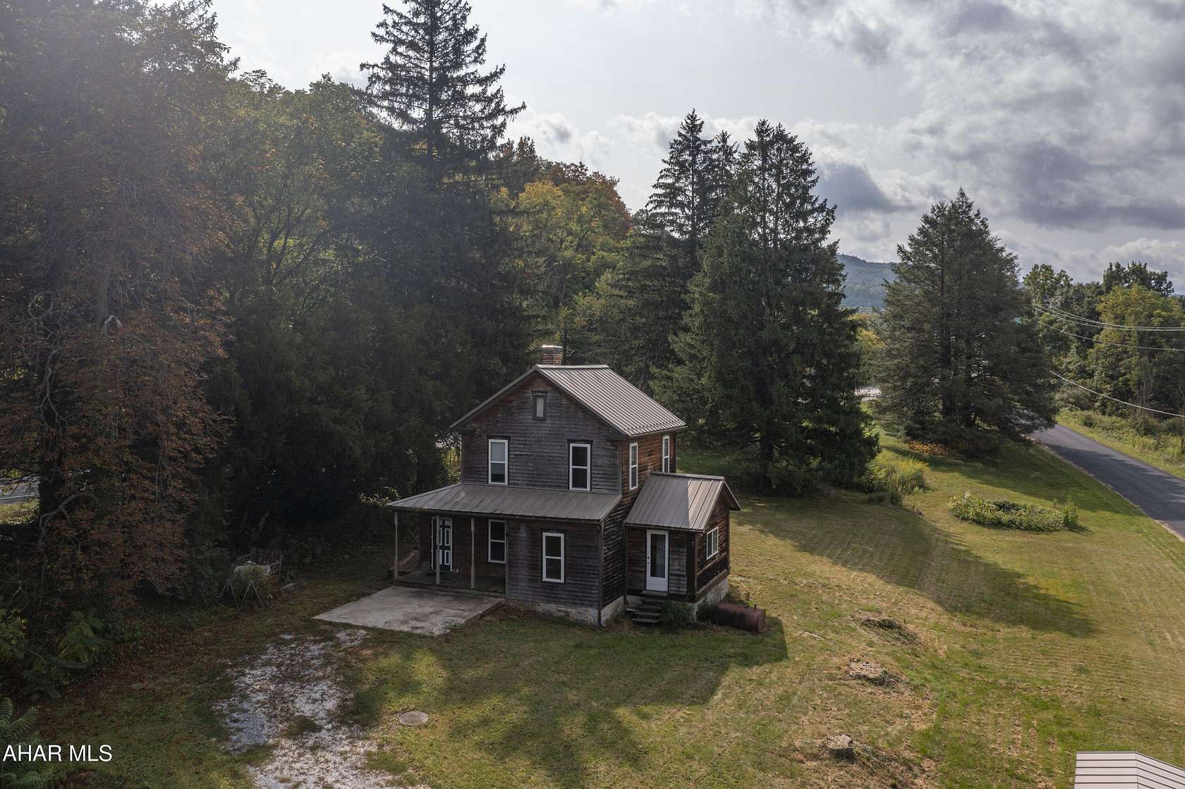 22.2 Acres of Land with Home for Sale in Claysburg, Pennsylvania