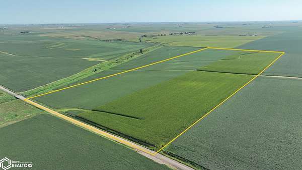 60 Acres of Agricultural Land for Sale in Dysart, Iowa