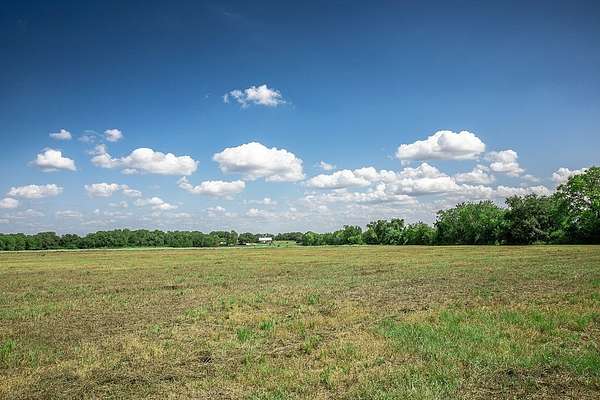 15 Acres of Land for Sale in Burton, Texas