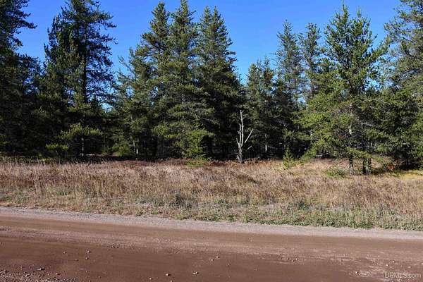 7.66 Acres of Residential Land for Sale in Gwinn, Michigan