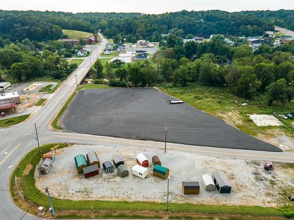 0.53 Acres of Improved Commercial Land for Sale in Waverly, Tennessee