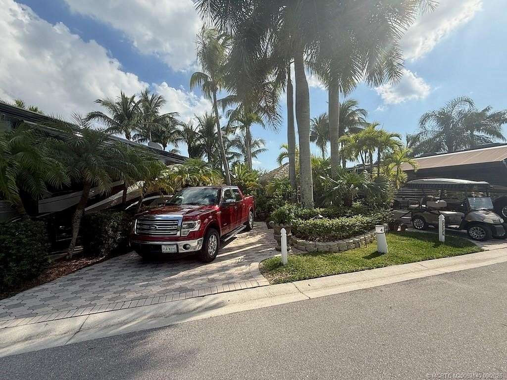 0.08 Acres of Land for Sale in Port St. Lucie, Florida