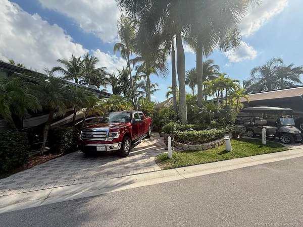 0.08 Acres of Land for Sale in Port St. Lucie, Florida