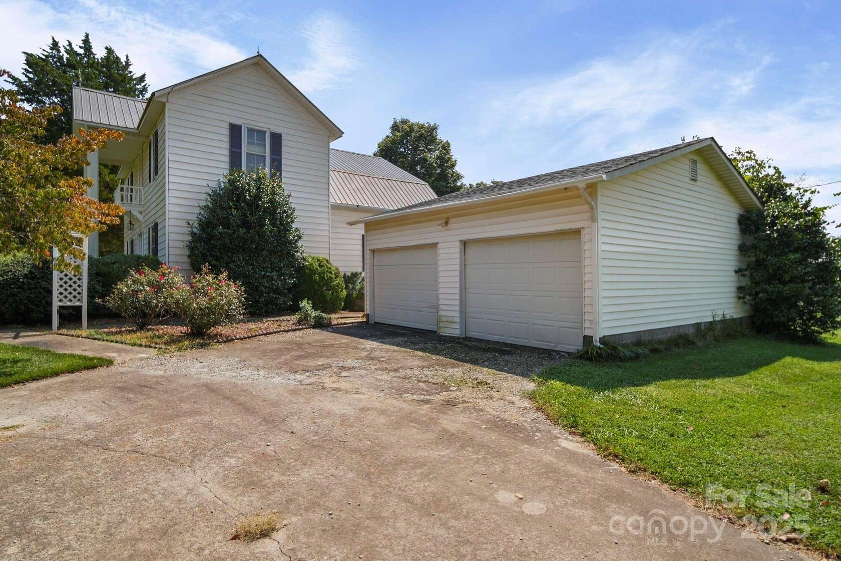 10 Acres of Land with Home for Sale in Statesville, North Carolina