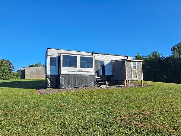 14.4 Acres of Recreational Land for Sale in Austinville, Virginia