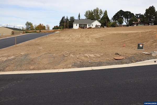 0.15 Acres of Land for Sale in Carlton, Oregon