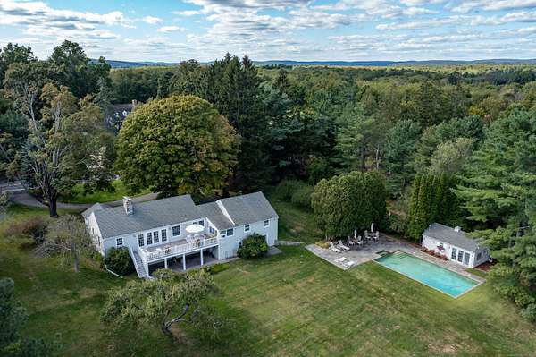 2.4 Acres of Residential Land with Home for Sale in Washington, Connecticut