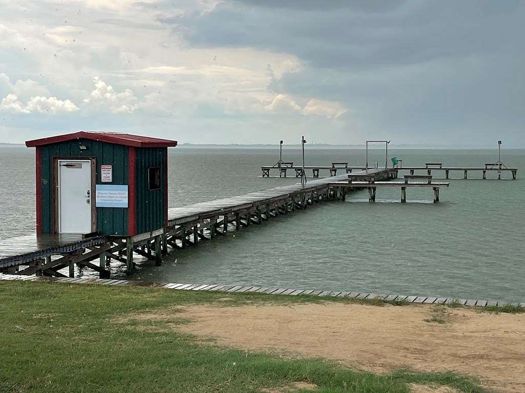 Mixed-Use Land for Sale in Palacios, Texas