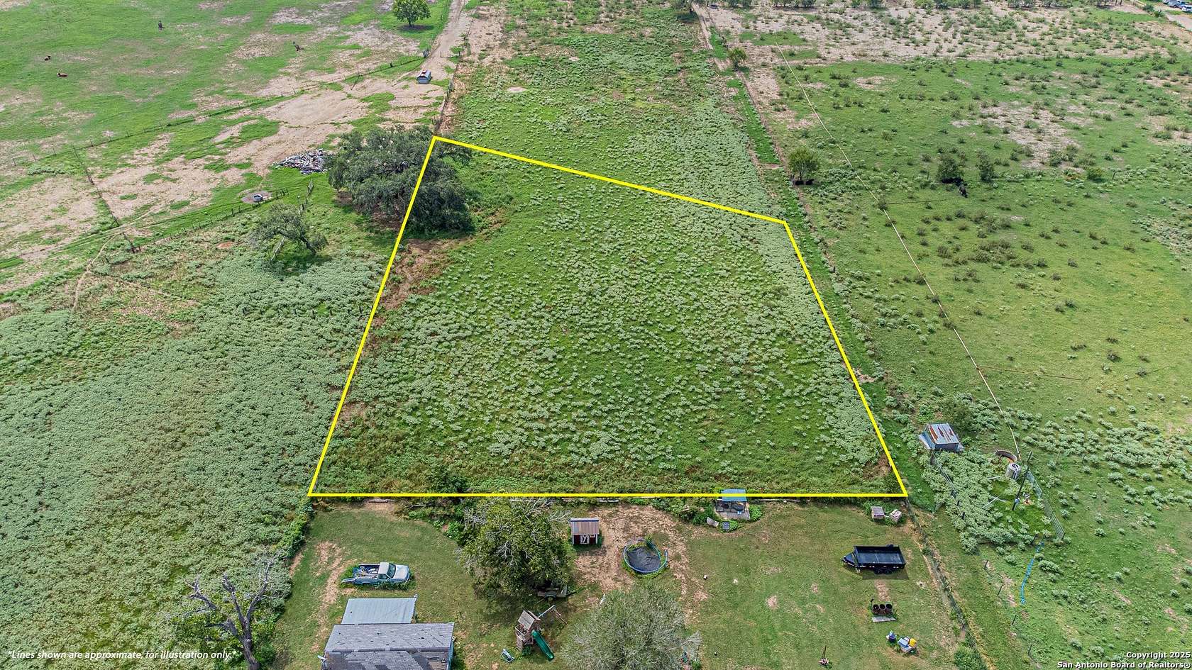 0.99 Acres of Residential Land for Sale in Floresville, Texas