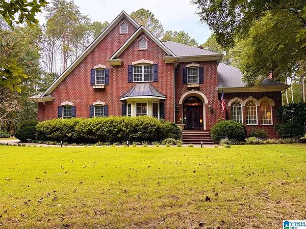 2.89 Acres of Residential Land with Home for Sale in Anniston, Alabama