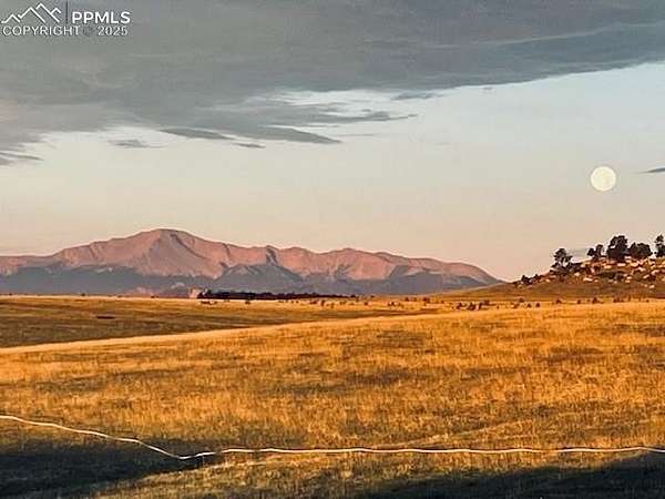 5 Acres of Land for Sale in Colorado Springs, Colorado