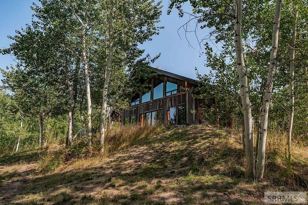 6 Acres of Residential Land with Home for Sale in Rexburg, Idaho