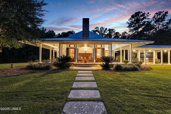 26.4 Acres of Agricultural Land with Home for Sale in Ridgeland, South Carolina