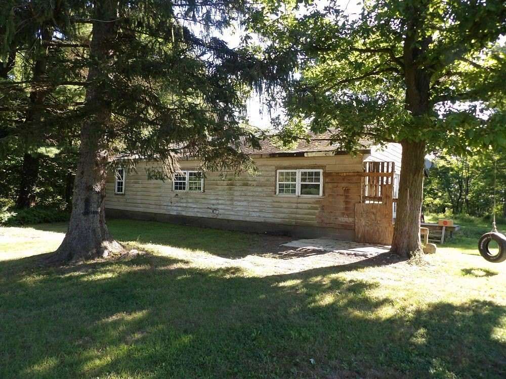 4.25 Acres of Residential Land with Home for Sale in West Salem Township, Pennsylvania