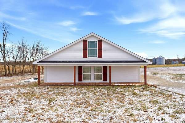 2.88 Acres of Residential Land with Home for Sale in Lawrenceburg, Kentucky