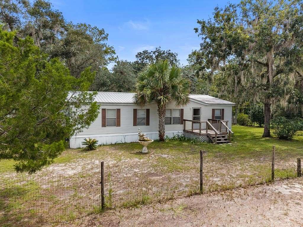 12.3 Acres of Land with Home for Sale in Old Town, Florida