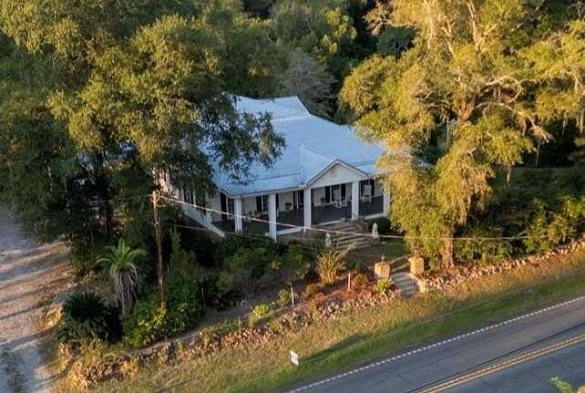 1.67 Acres of Residential Land with Home for Sale in Fort Gaines, Georgia