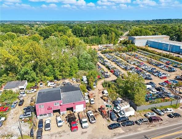 4.3 Acres of Residential Land for Sale in Niles, Ohio