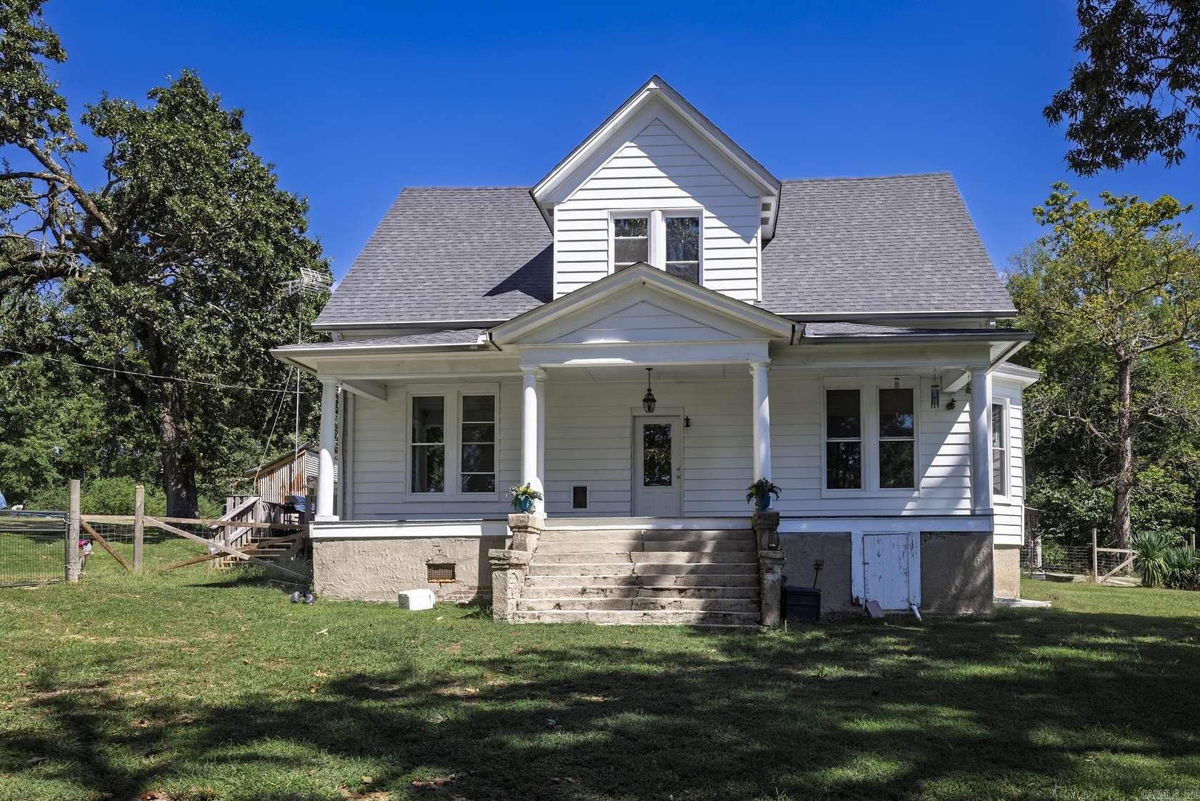 20.8 Acres of Land with Home for Sale in Malvern, Arkansas