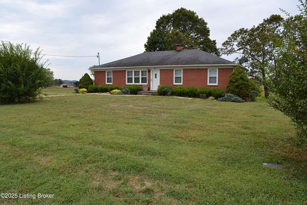 19.5 Acres of Land with Home for Sale in Loretto, Kentucky