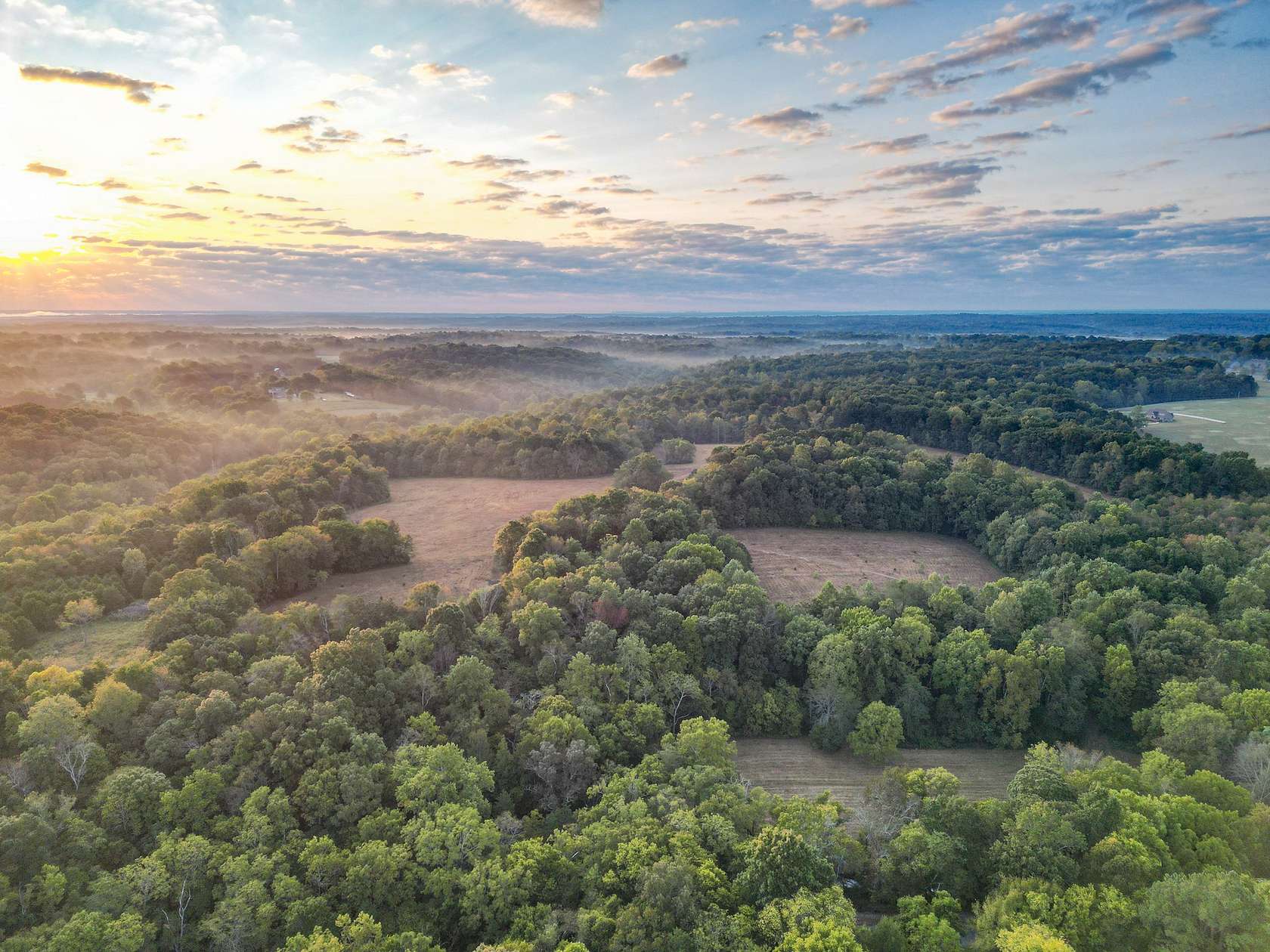 72.2 Acres of Land for Sale in Charlotte, Tennessee