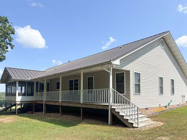 169 Acres of Land with Home for Sale in Gainesville, Missouri