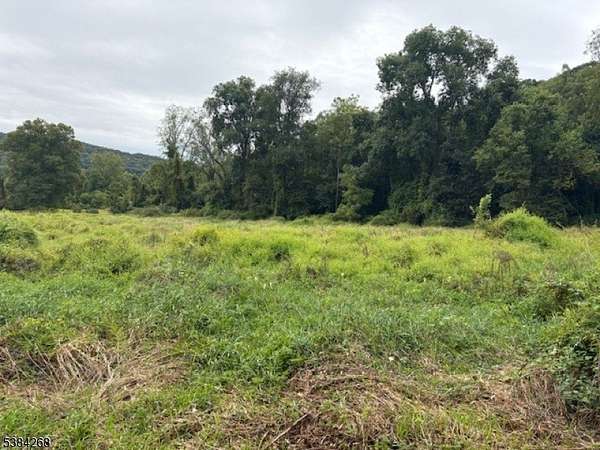 28.6 Acres of Recreational & Residential Land for Sale in Hope Township, New Jersey