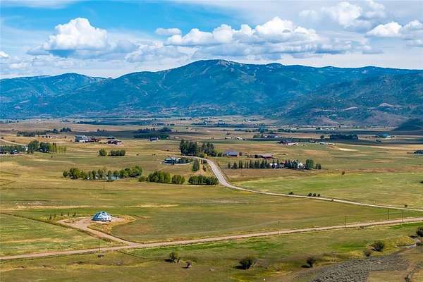 19.9 Acres of Land for Sale in Steamboat Springs, Colorado