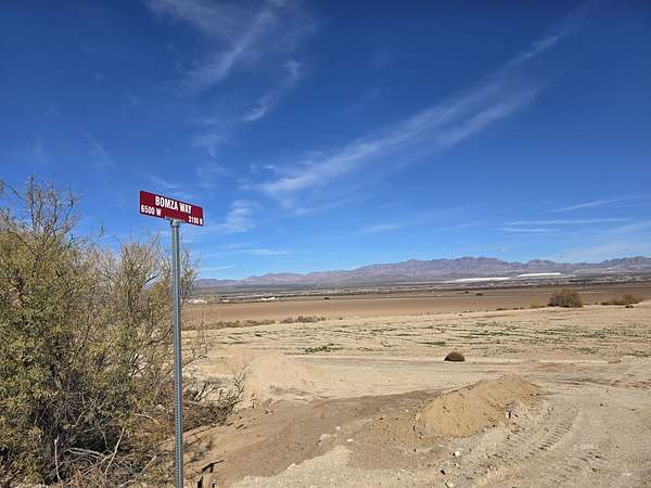 1 Acre of Residential Land for Sale in Central, Arizona