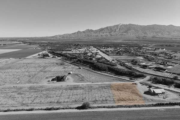 1 Acre of Residential Land for Sale in Central, Arizona