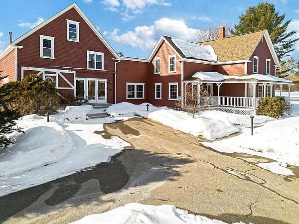 4 Acres of Residential Land with Home for Sale in Auburn, Maine