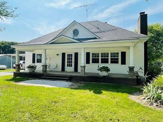 207 Acres of Recreational Land with Home for Sale in Garfield, Arkansas