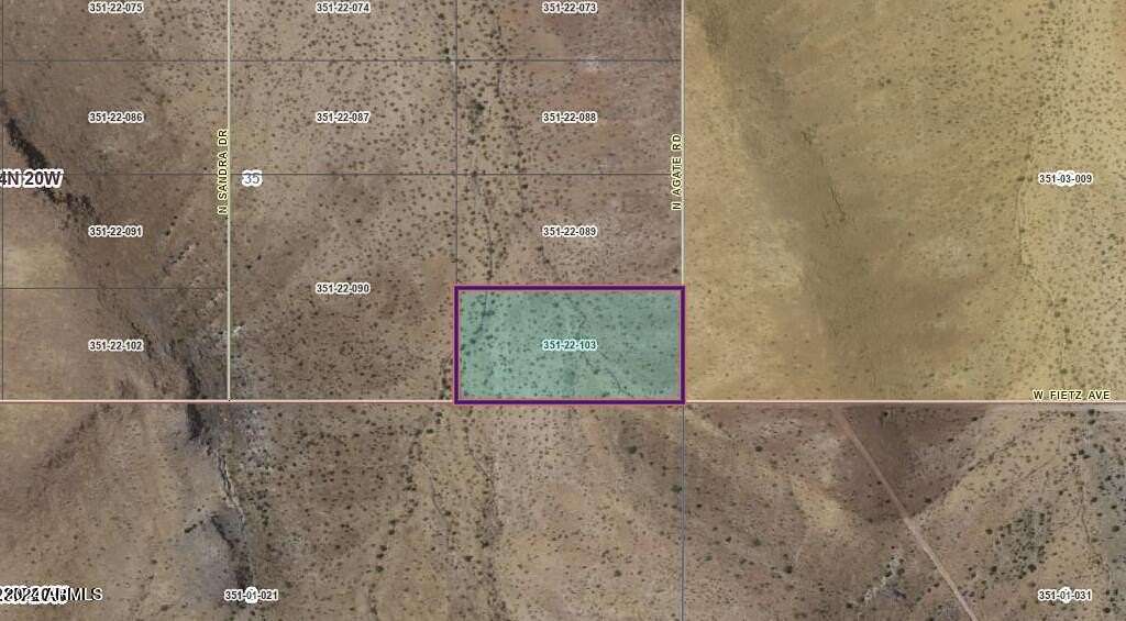 5 Acres of Land for Sale in Golden Valley, Arizona