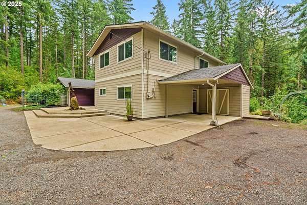 3.2 Acres of Residential Land with Home for Sale in Springfield, Oregon