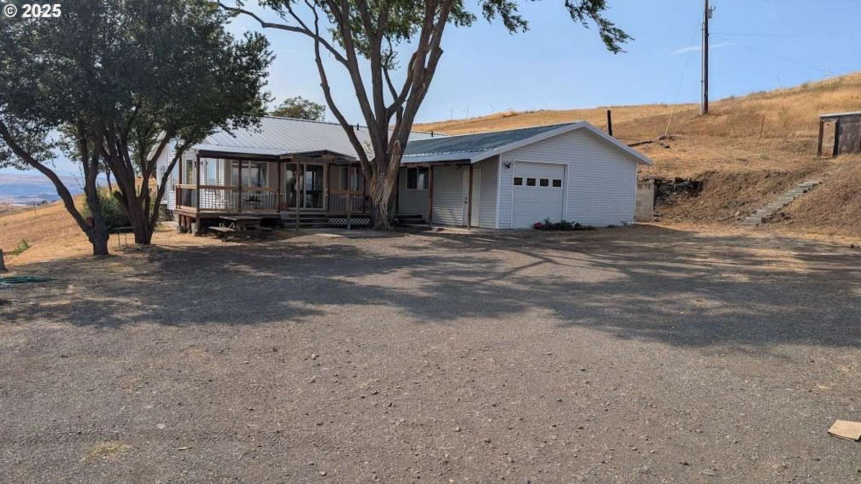 40 Acres of Land with Home for Sale in Goldendale, Washington