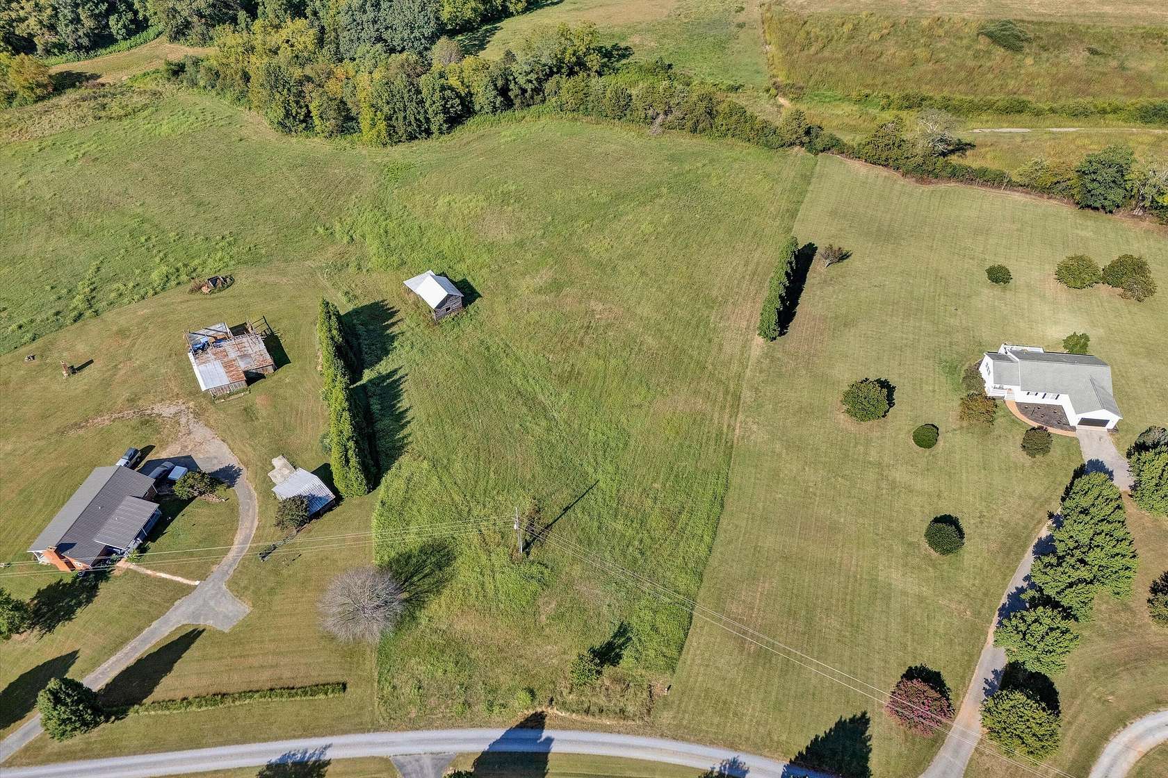 5 Acres of Residential Land with Home for Sale in Moneta, Virginia